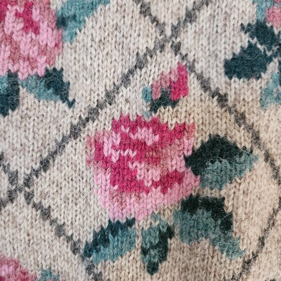 Vintage 90s Eddie Bauer Women's Wool Beige Rose Flower Sweater size medium - Picture 5 of 8